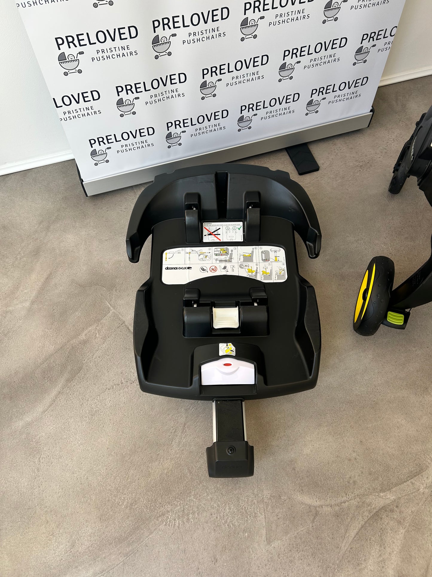 Doona+ Car Seat Stroller & ISOFIX Base