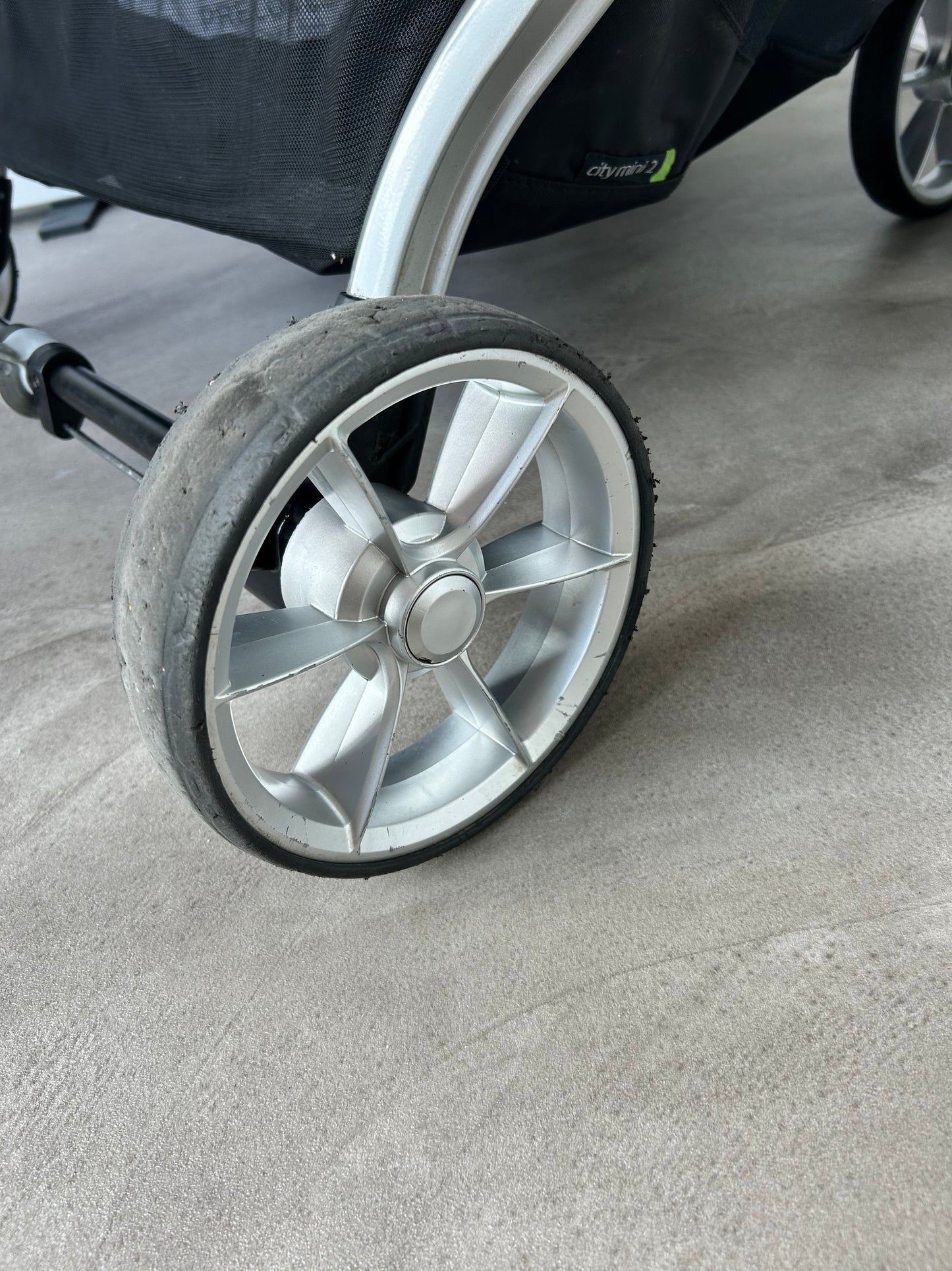Baby Jogger City Mini 2 – Double Pushchair