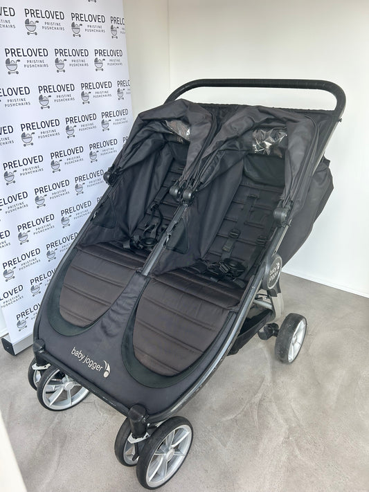 Baby Jogger City Mini 2 – Double Pushchair