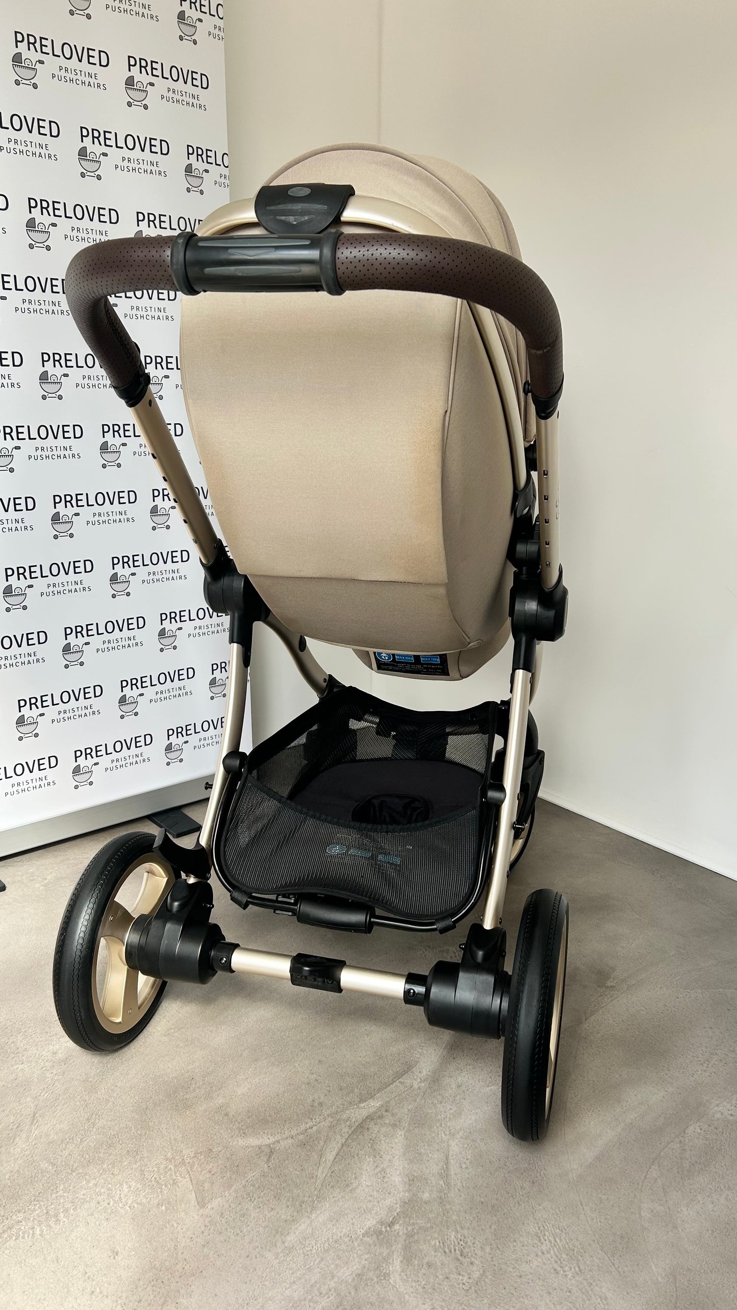 Egg3 Pushchair & Carry Cot Luxury Bundle